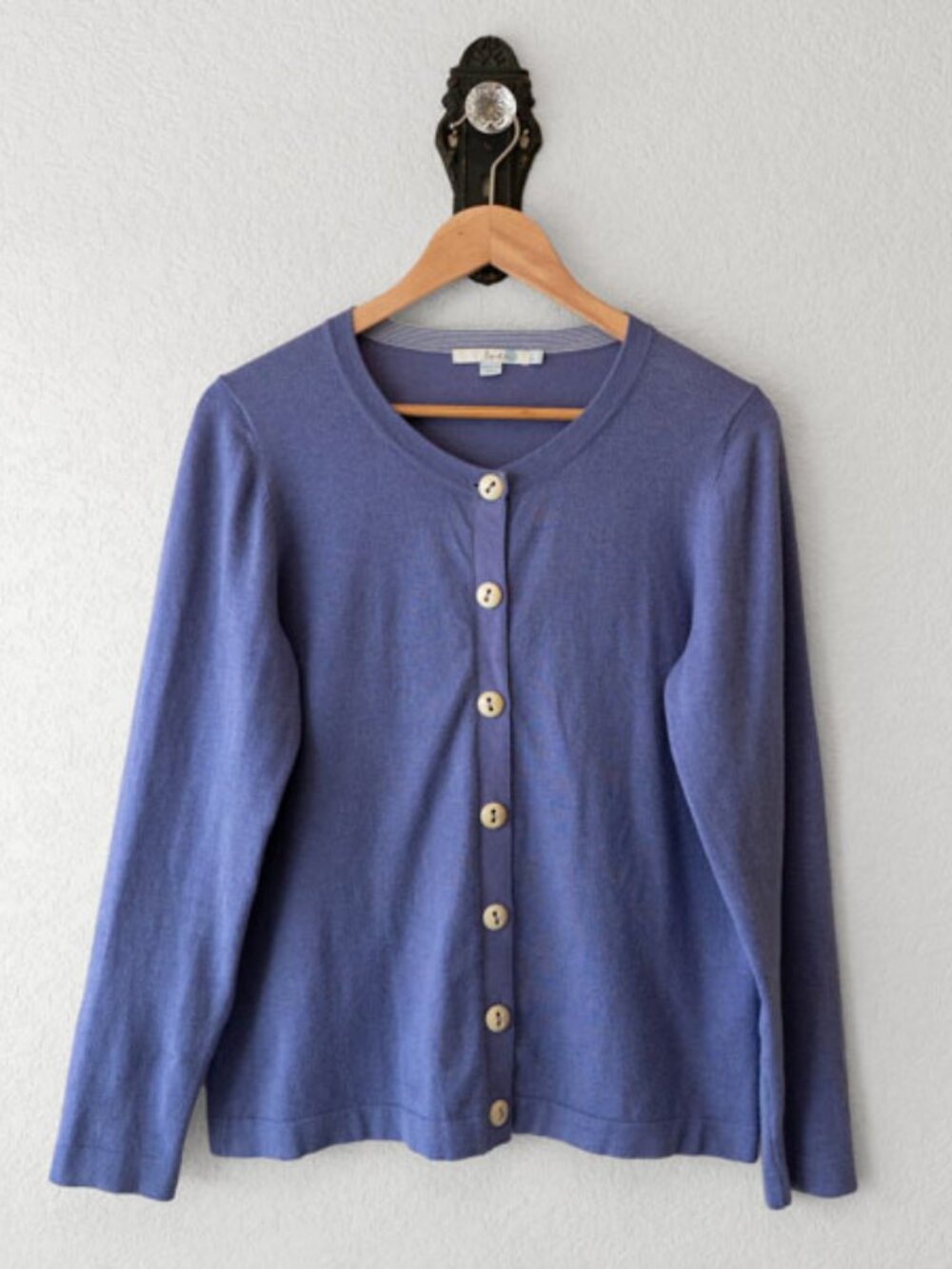 Boden Purple Cardigan Womens US 12 Button Front Knit Sweater Lavender Butter Mom